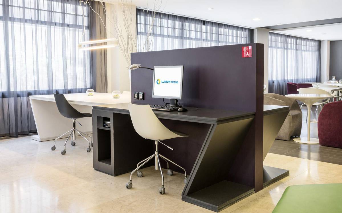 Internet point hotel ilunion romareda zaragoza Internet point hotel ilunion romareda zaragoza